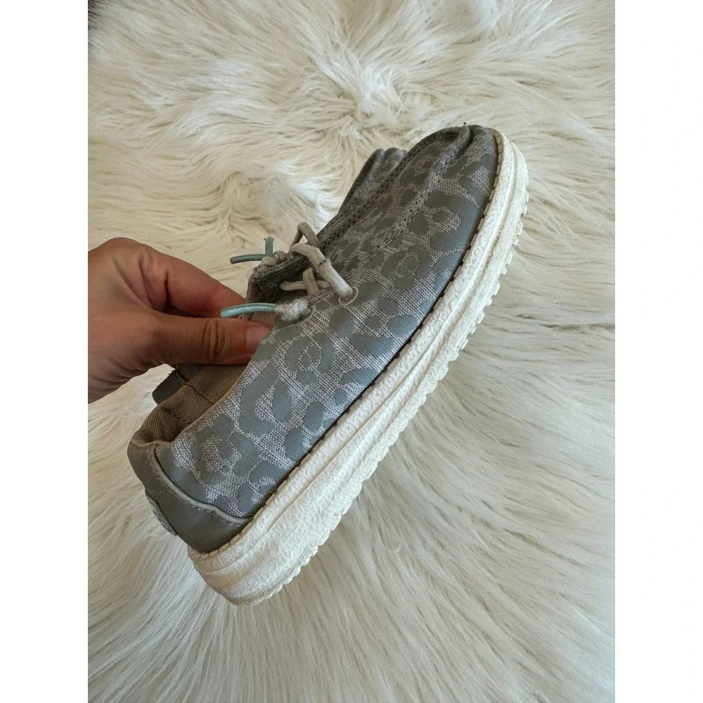Hey dude Wendy youth cat‎ eye grey size 10